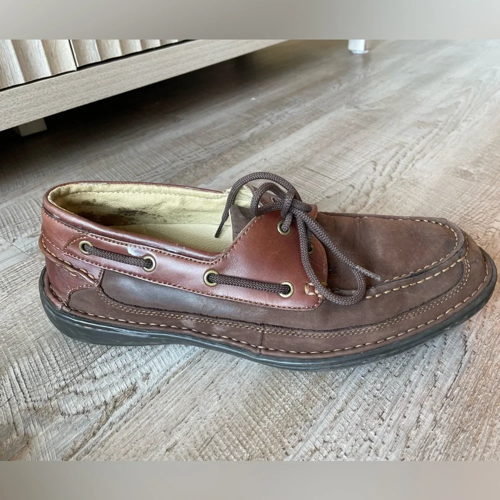 Florsheim Brown Boat Shoes with Moccasin Stitching 10 Wide